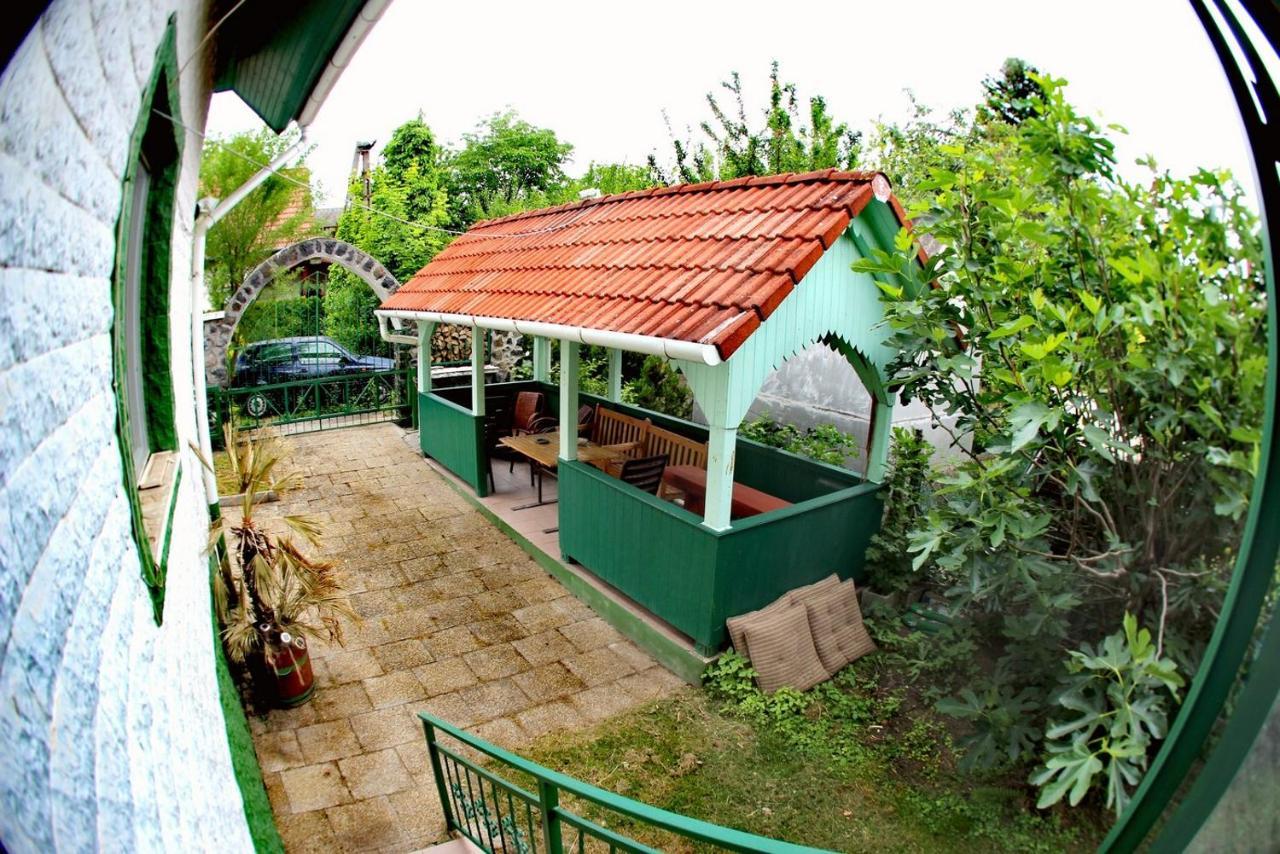 Dolce Villa Balaton Gyöngyvirágház Vonyarcvashegy Exterior foto
